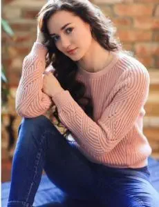 Elite escort service in Shevgaon for home and hotel visits